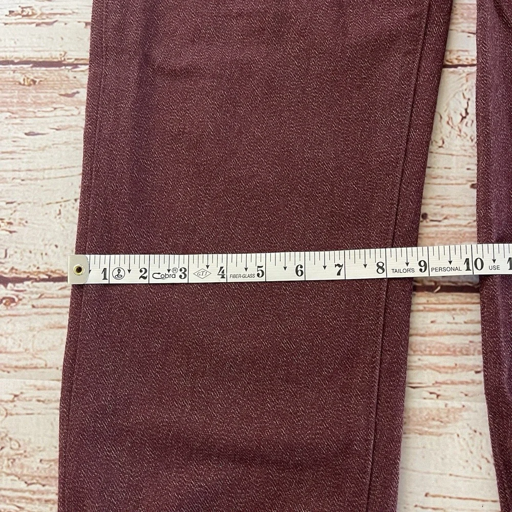 Levis Men's Denim Jeans Joggers Burgundy Size 36 Waist Elastic Banded Mens‎